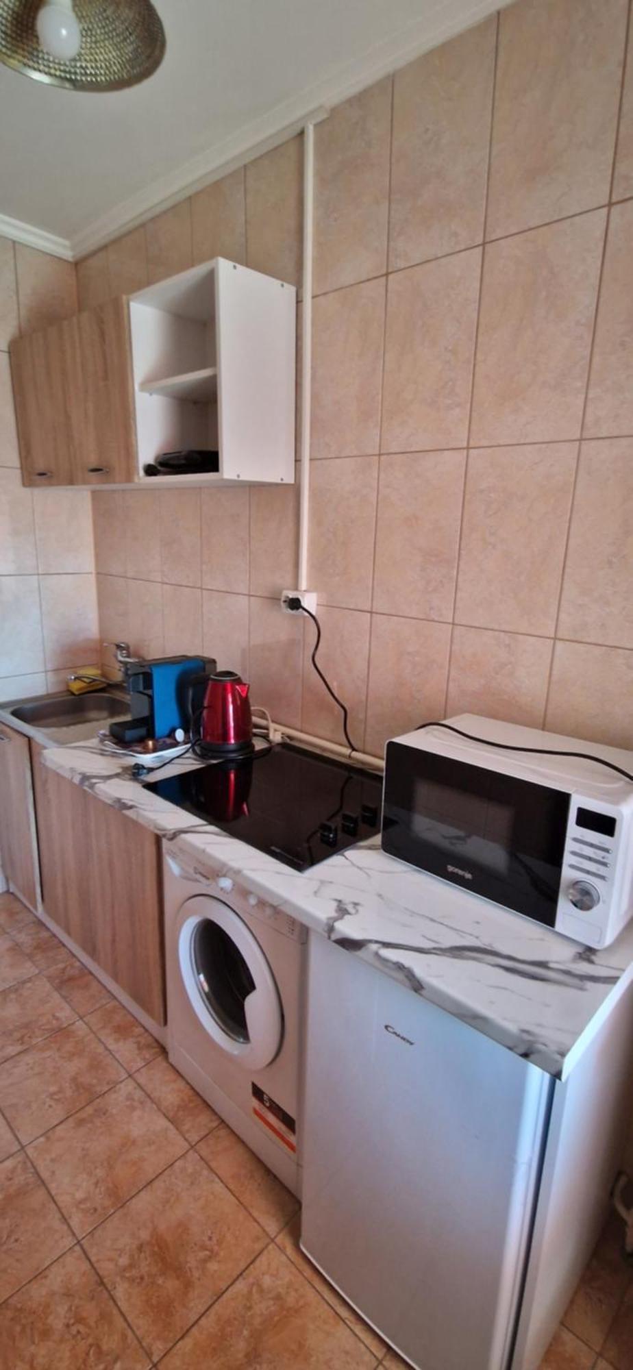 Sylvanostudiocenter Ploieşti Buitenkant foto