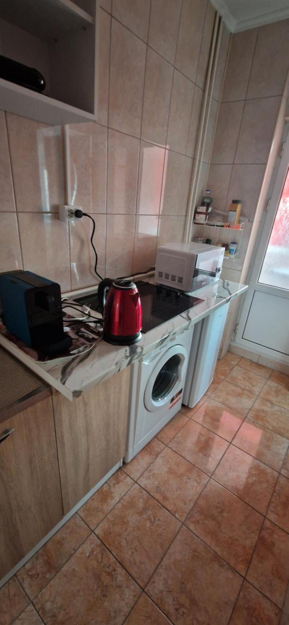 Sylvanostudiocenter Ploieşti Buitenkant foto